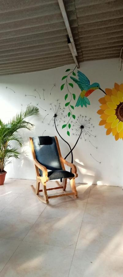 Sierra Kay Hostel Guachaca Екстер'єр фото