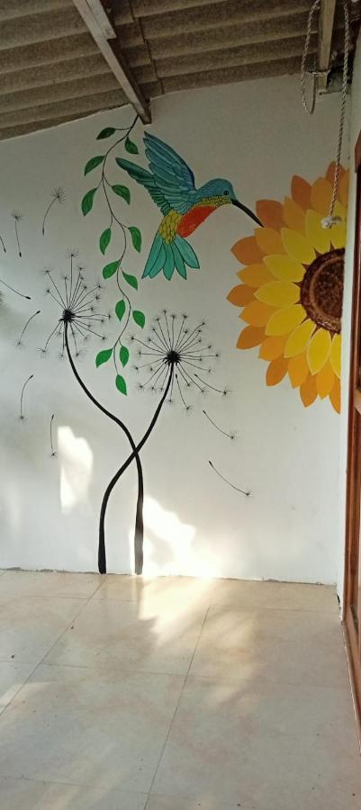Sierra Kay Hostel Guachaca Екстер'єр фото